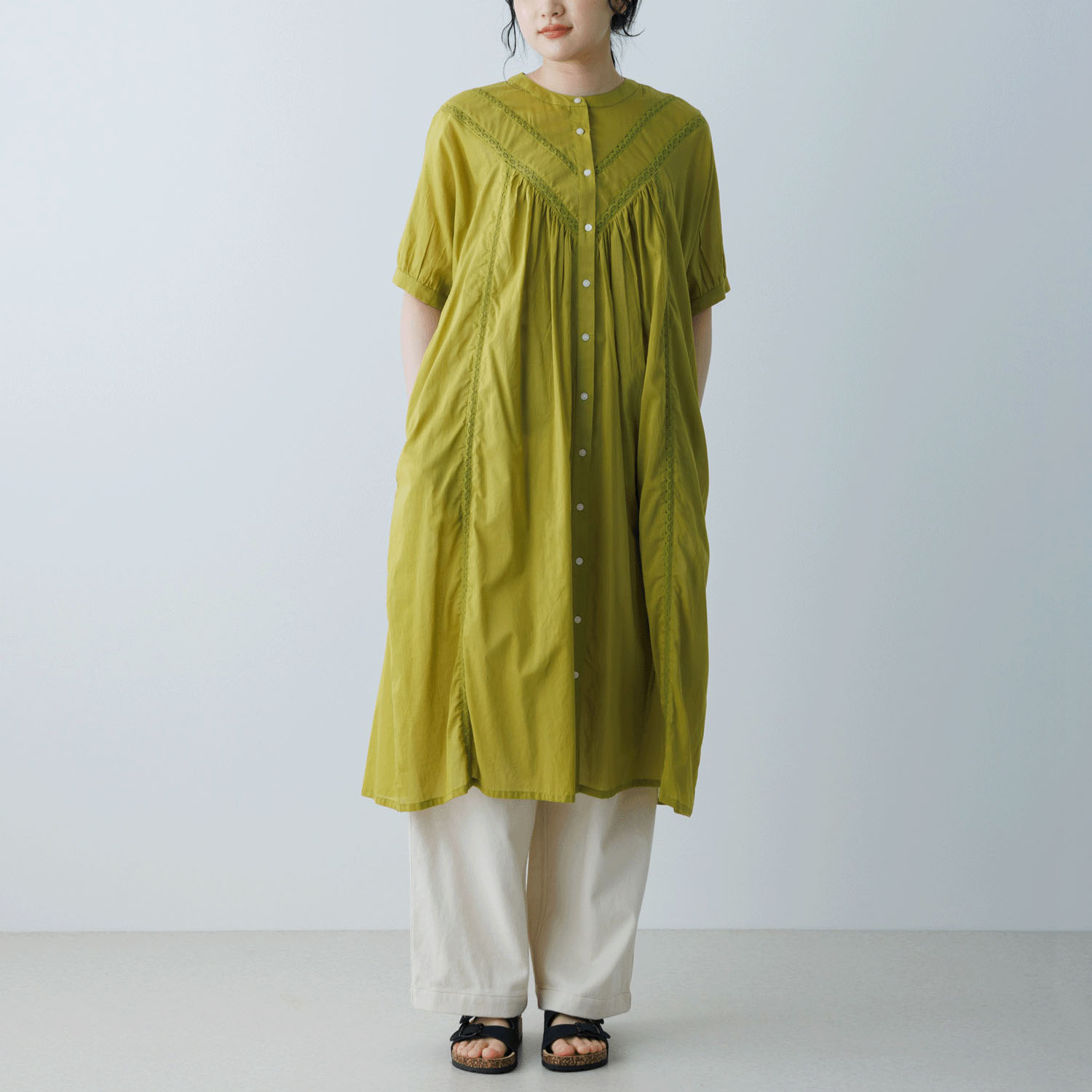 【ETONET限定】PAGE ONE 前後2WAYシフリー刺繍ワンピース