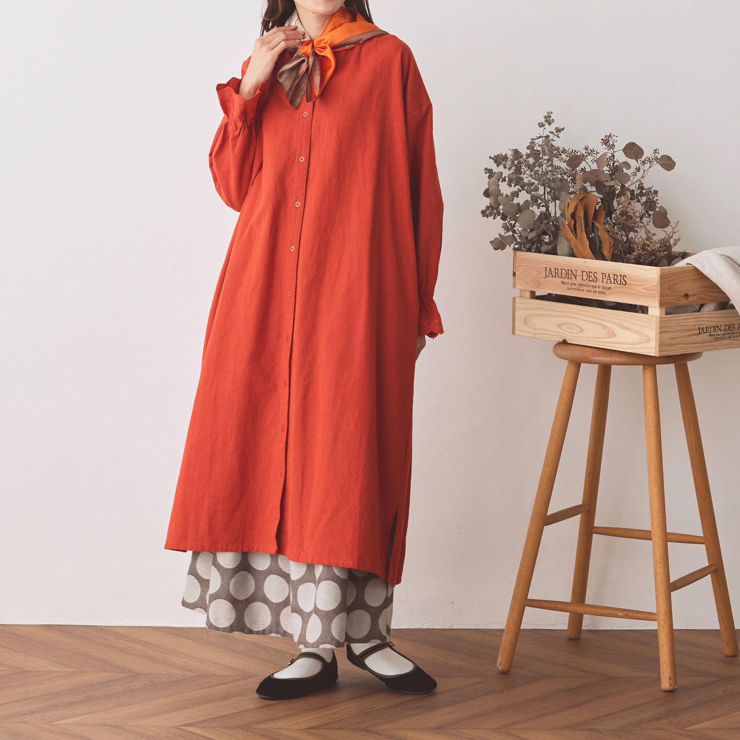 cloudnine ノンノ 表起毛15s先染め綿麻無地 袖口刺繍入り ワンピース