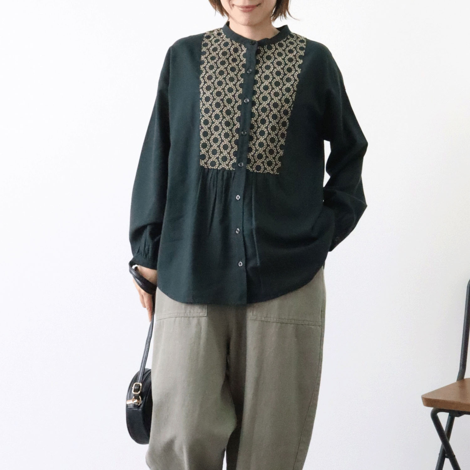 cloudnine 先染め綿麻レーヨン配色刺繍入りチュニック
