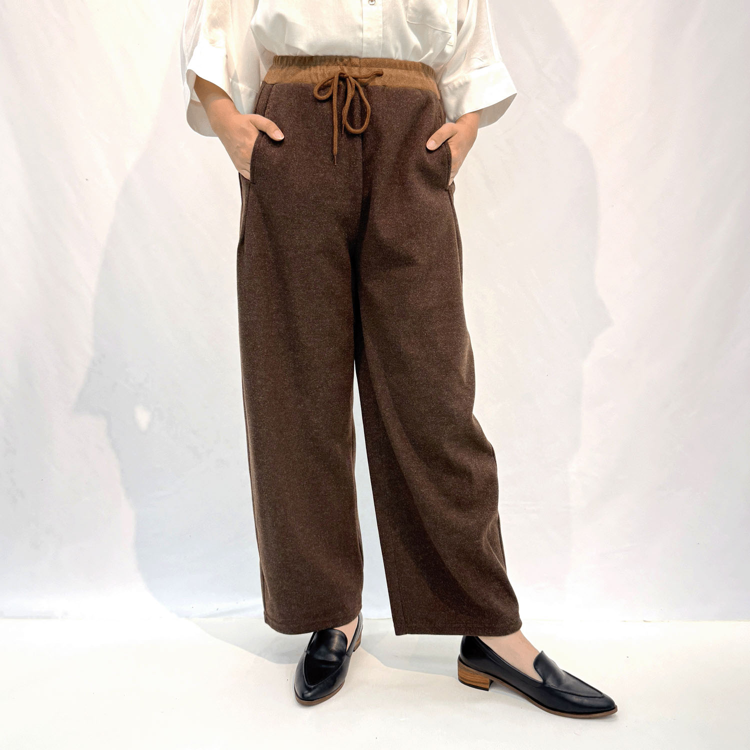 やわらかTRバレルパンツ