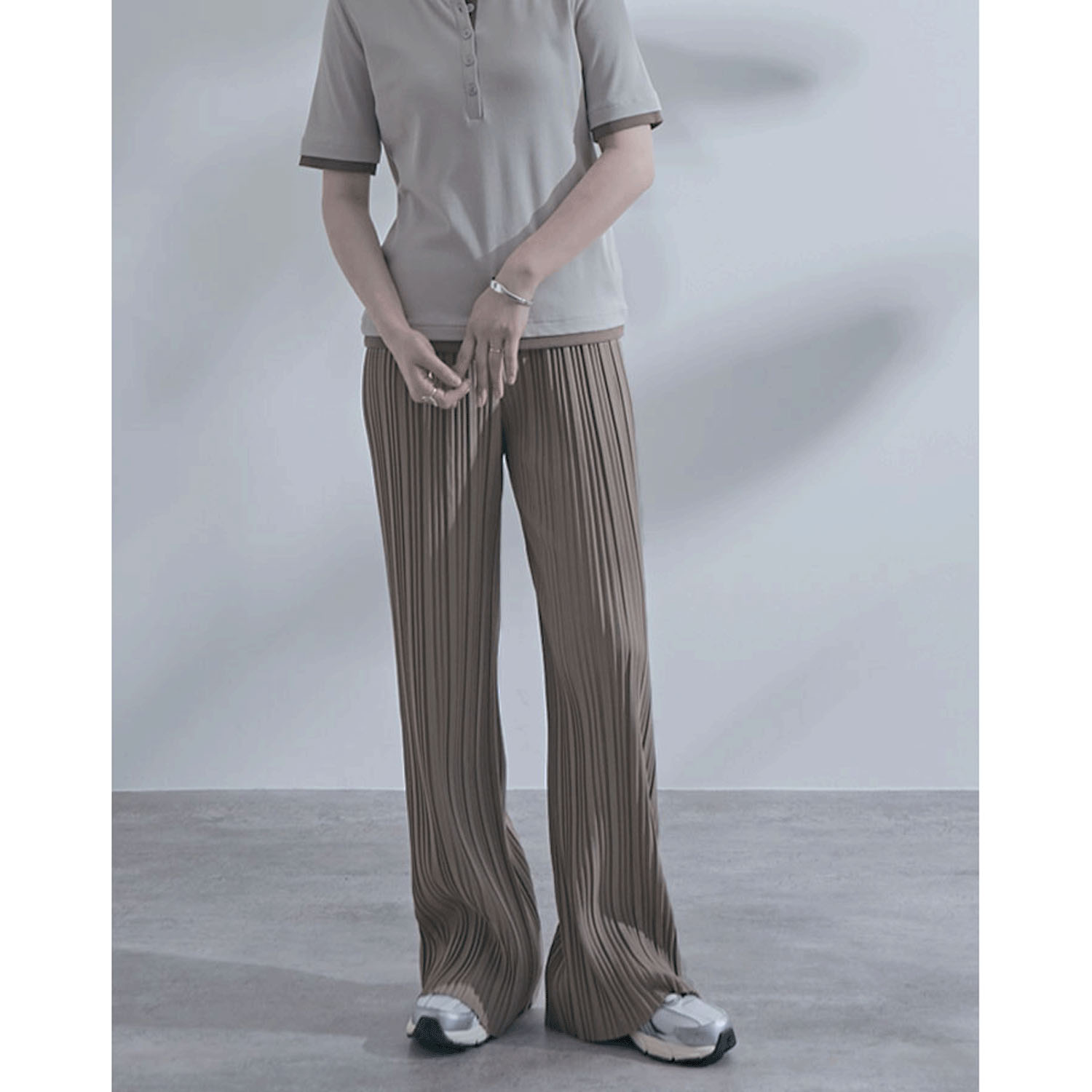 【ETONET限定 お取り寄せ】接触冷感プリーツパンツ