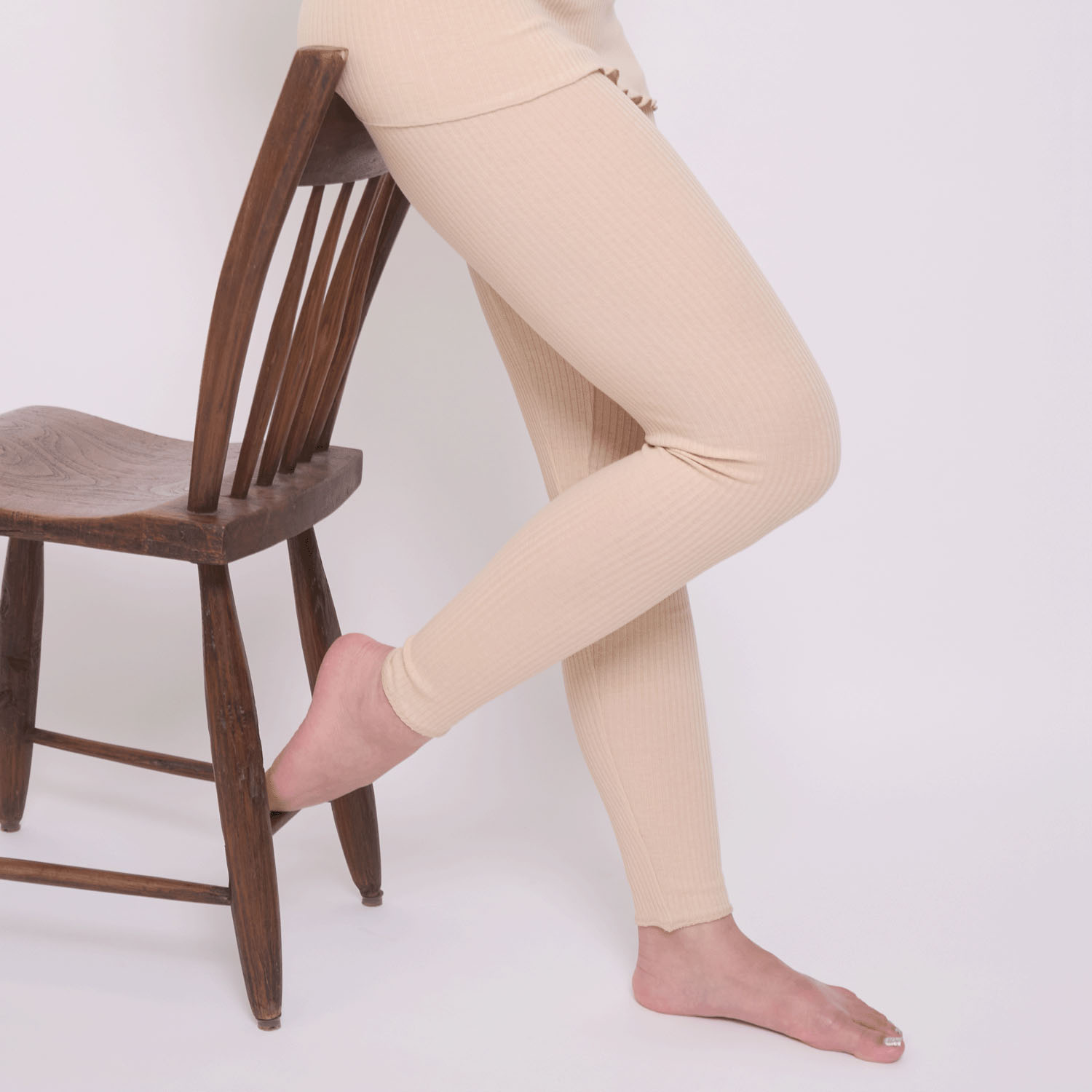 【26AW限定カラー】天衣無縫 リブロングパンツ膝まわりゆったり