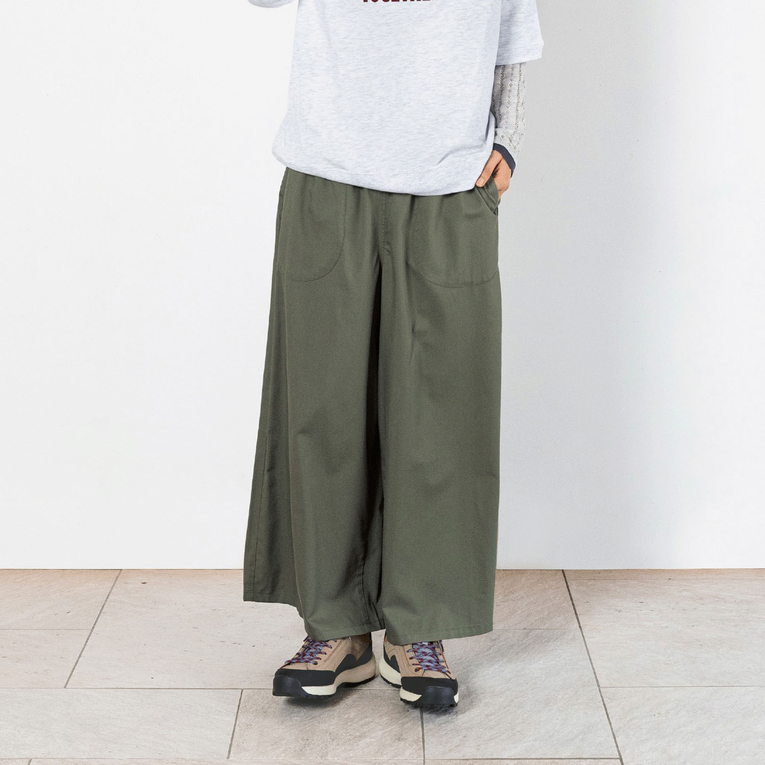 【8月中旬頃入荷予定】Northern Truck フレアワイドパンツ