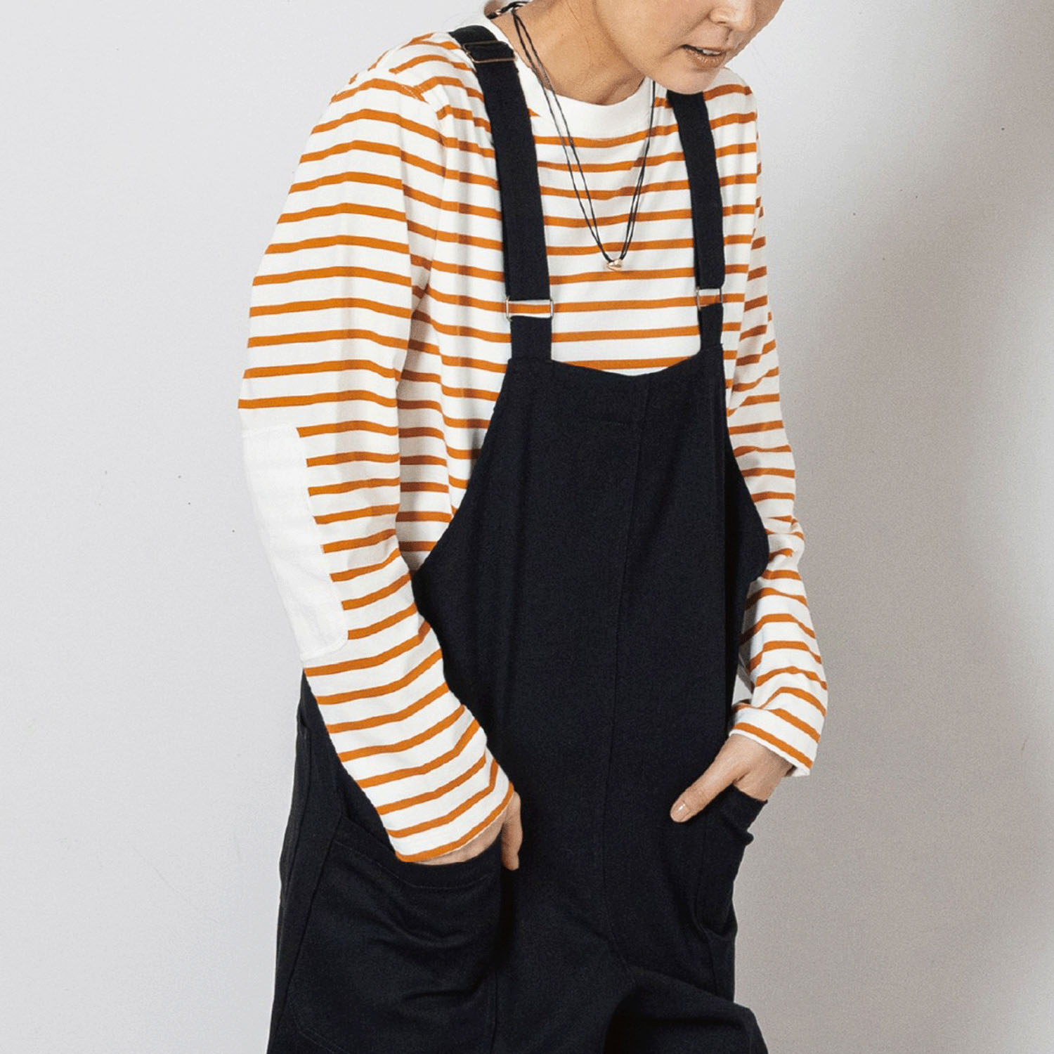 【9月中旬頃入荷予定】Northern TruckT 肘パッチ付プルオーバー