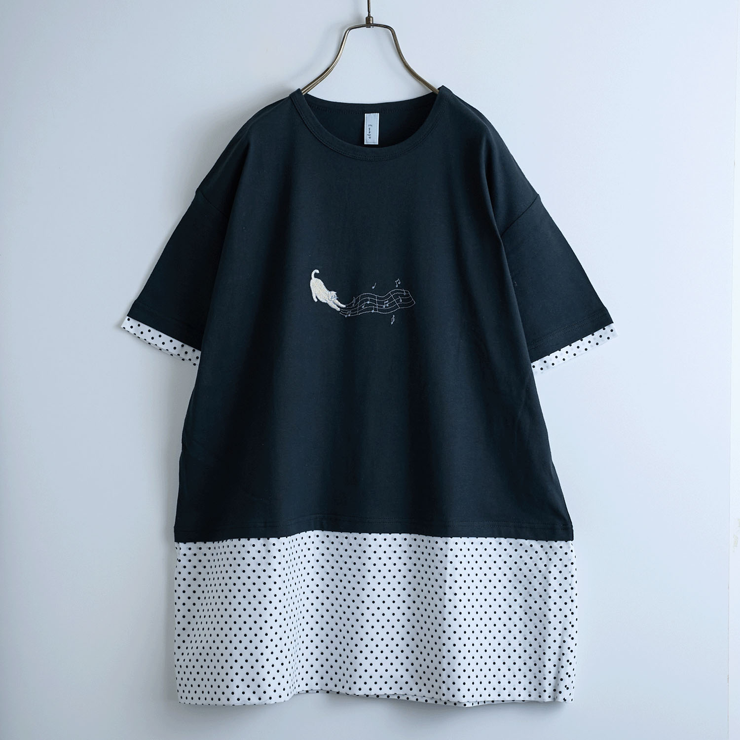 Emago ねこミュージック刺繍チュニック