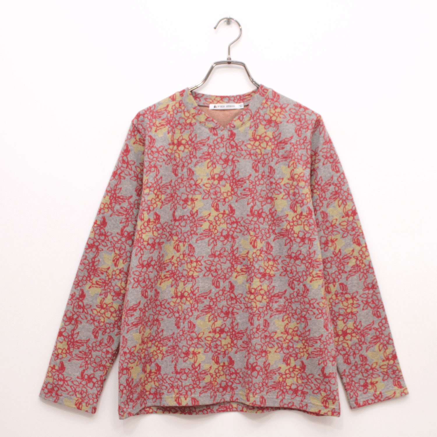 T’BIS STUDIO 花まつり柄微起毛クルーネックTシャツ