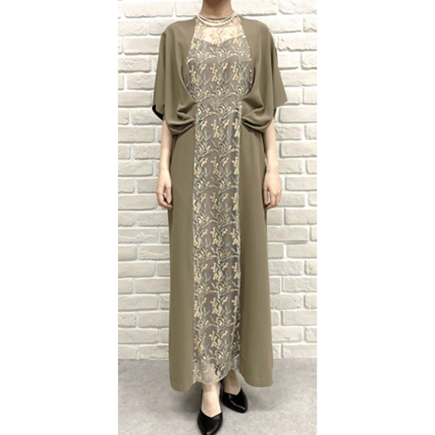 Replete 刺繍レースワンピース