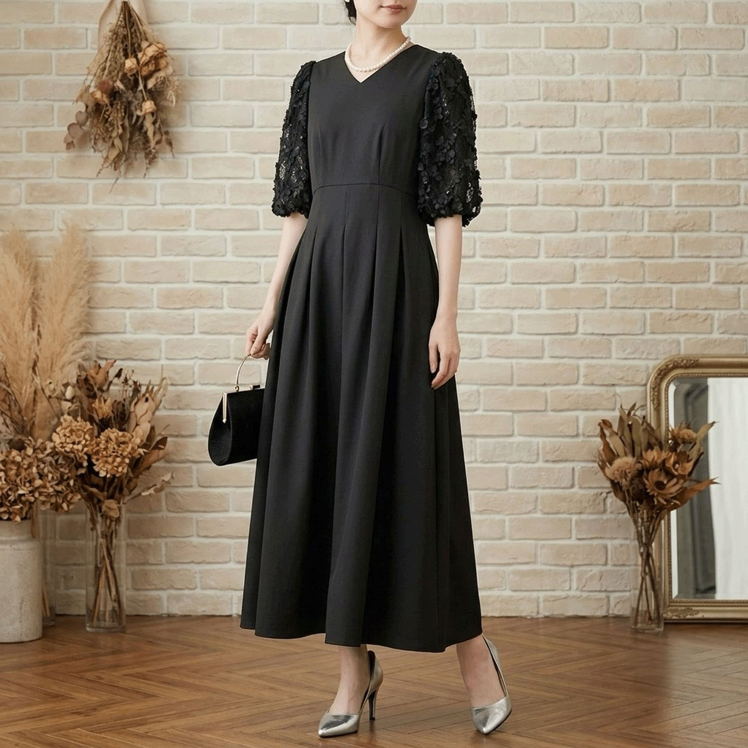 Replete 刺繍レースワンピース
