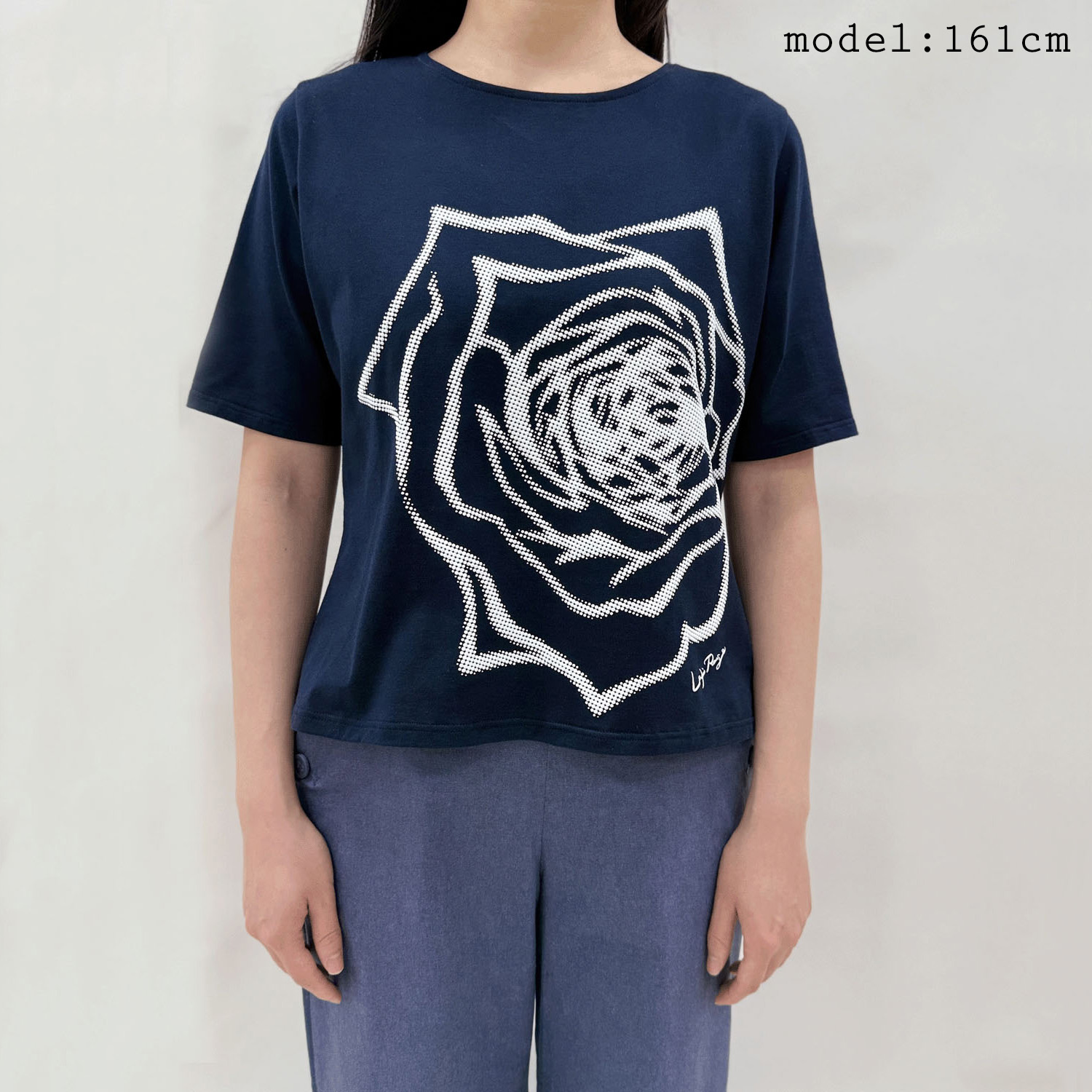 LAPIS ROUGE 大バラプリントプルオーバー