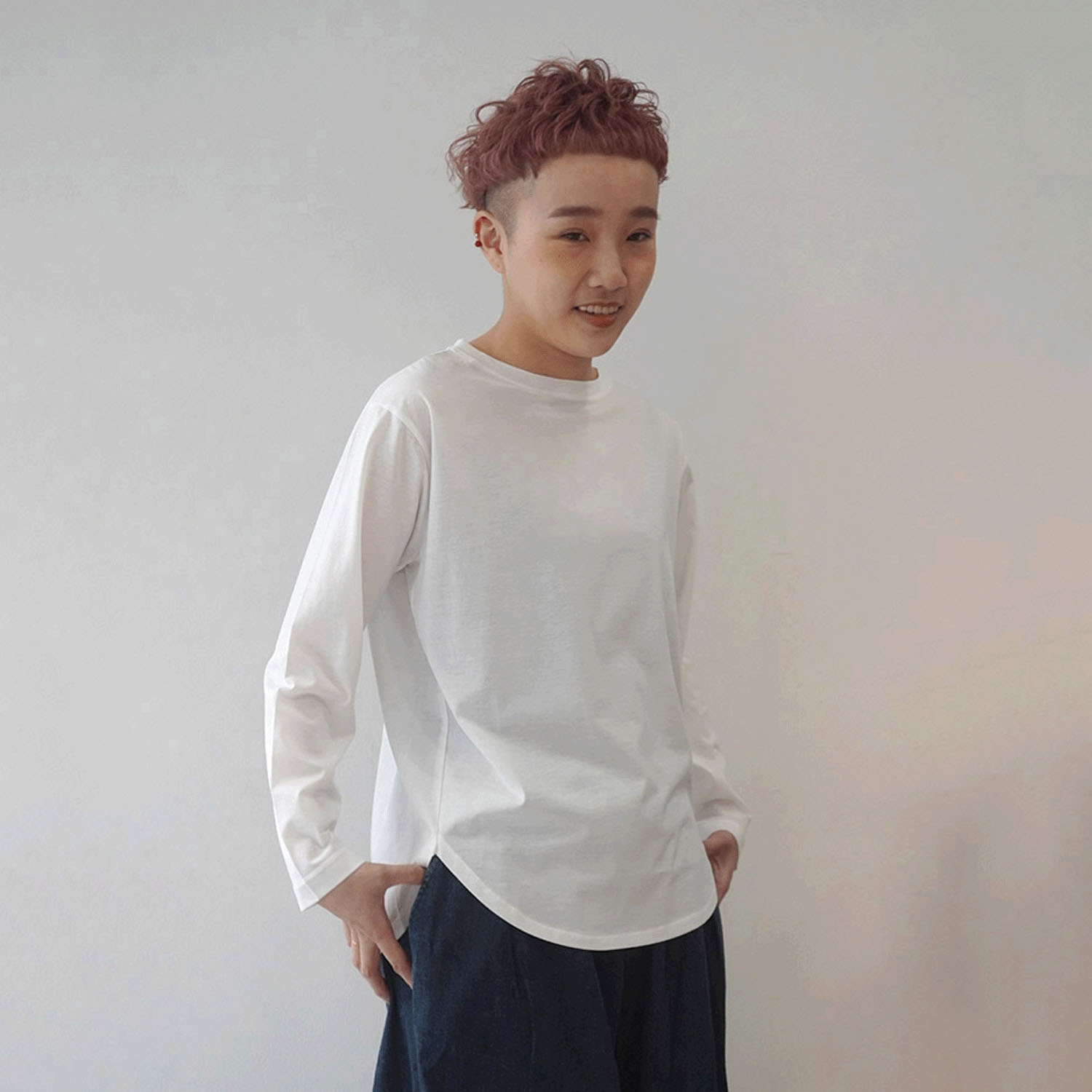 mao made ラウンドヘムTEE