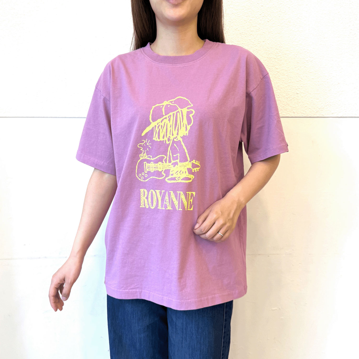 CUBE SUGAR PEANUTS（ピーナッツ） RoyanneプリントTシャツ