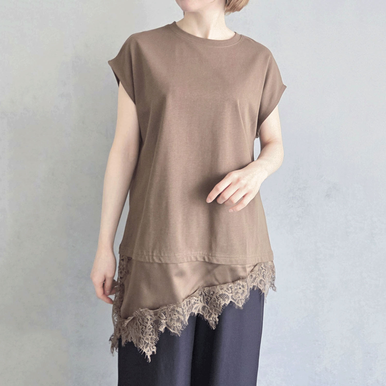 epidemique サテンレースノースリTシャツ