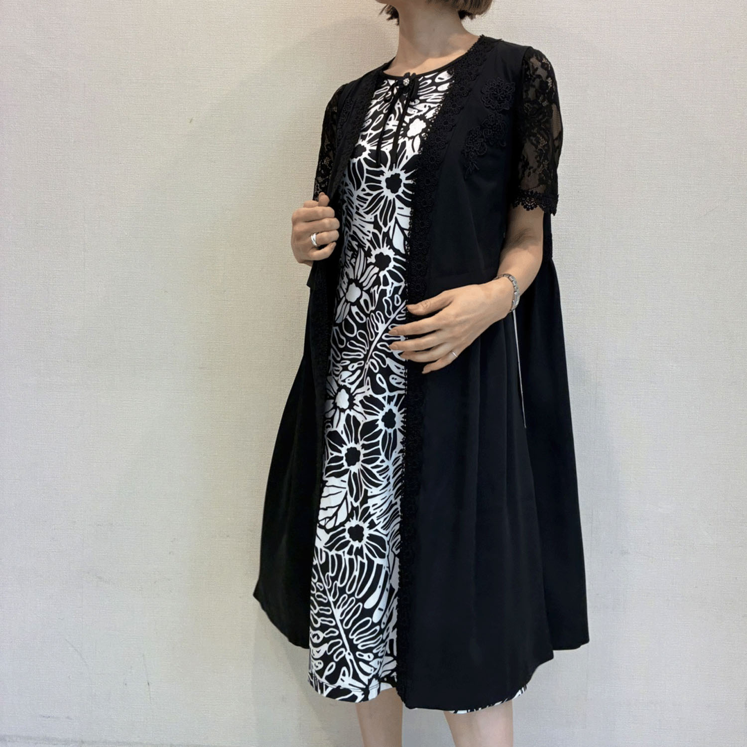 Super Beauty レース素材切替ロングジレ