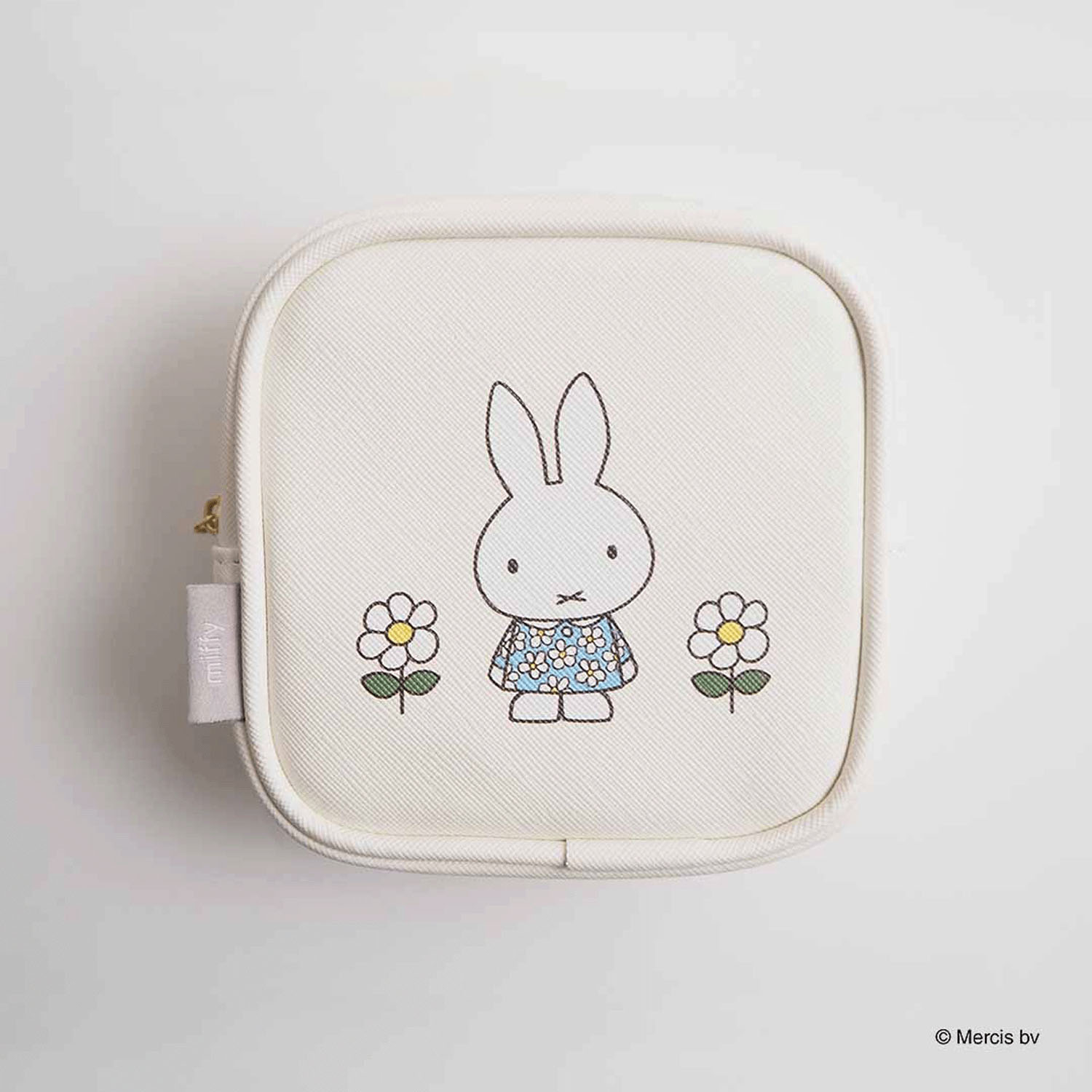 ミッフィー MIFFY CELEBRATIONスクエアポーチ アイボリー