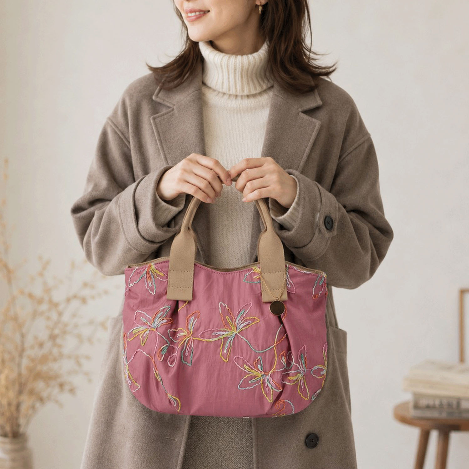 花刺繍バルーンバッグ