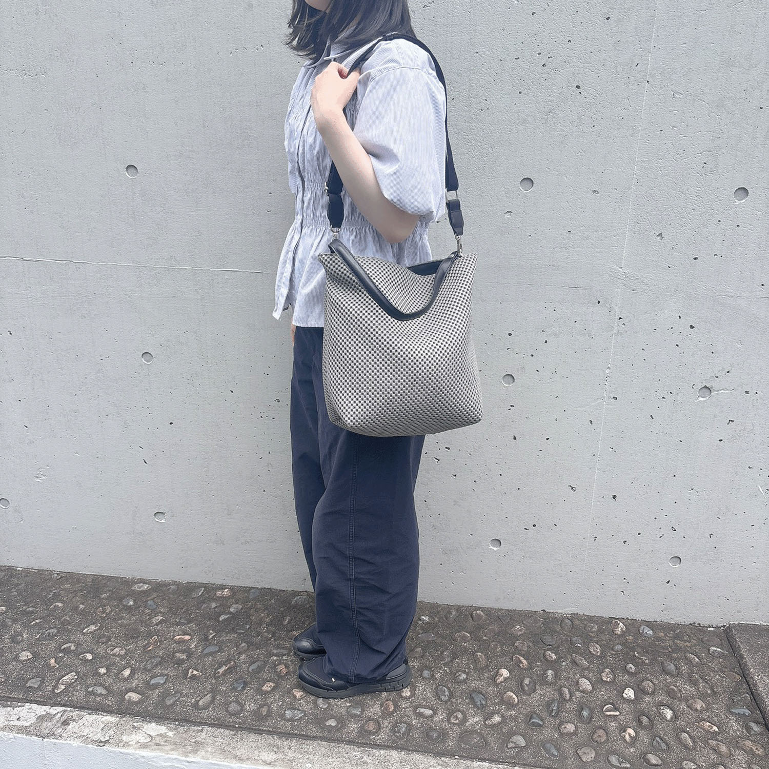 ネオプレンパンチング2WAYトートバッグ