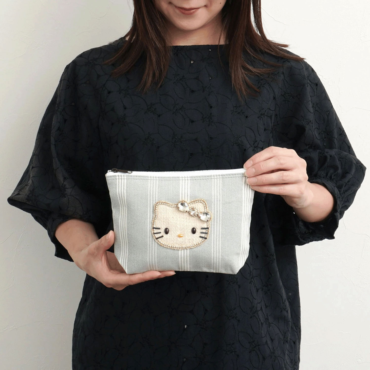 Hello Kitty×MAYGLOBE ストライプ船型ポーチ