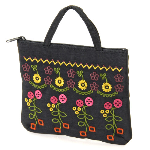 ATSUKO MATANO 刺繍ポーチ花刺繍ブラック