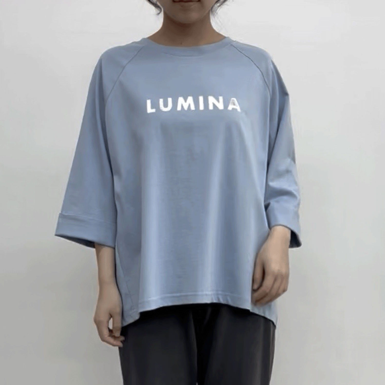 cloche 袖口ロールアップロゴTシャツ