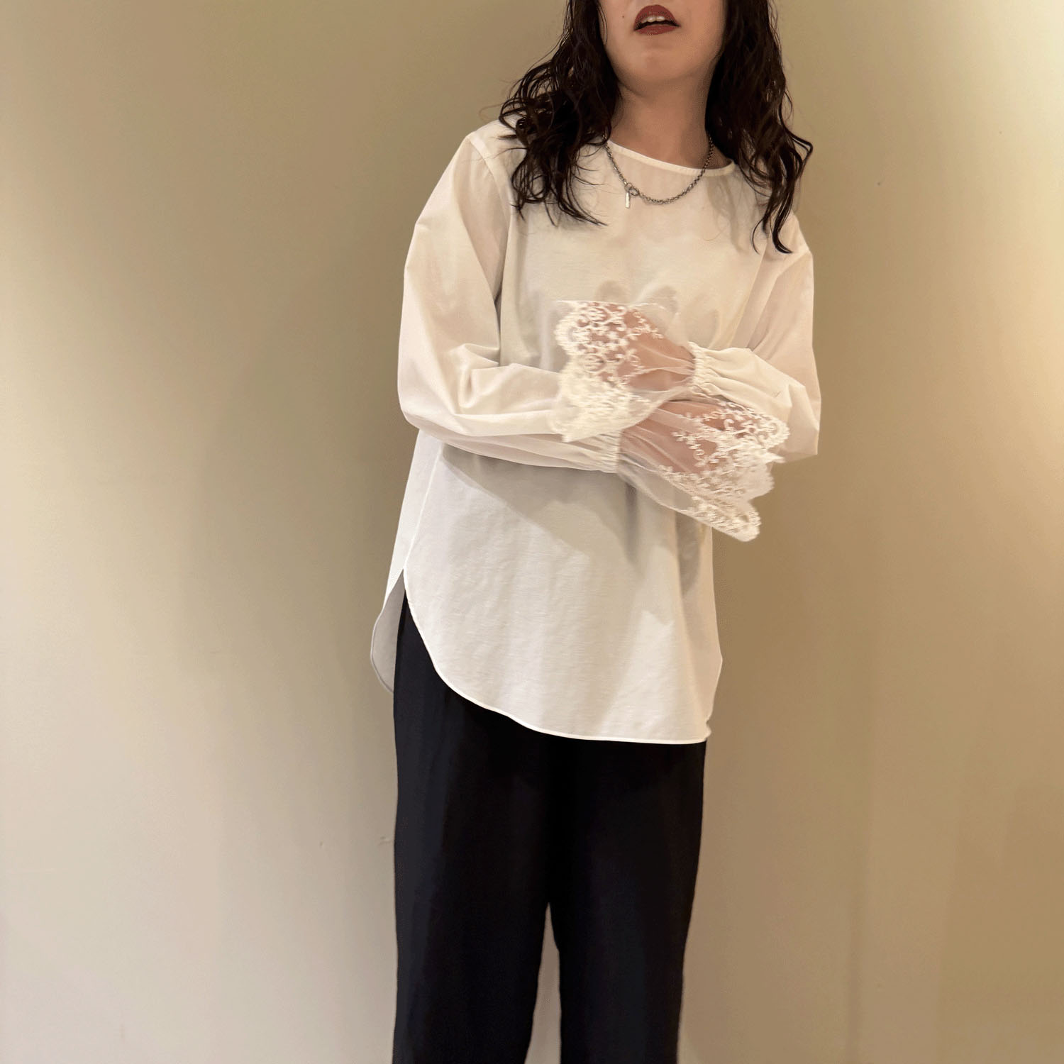 【Insta Live】cloche 袖口レース付トップス