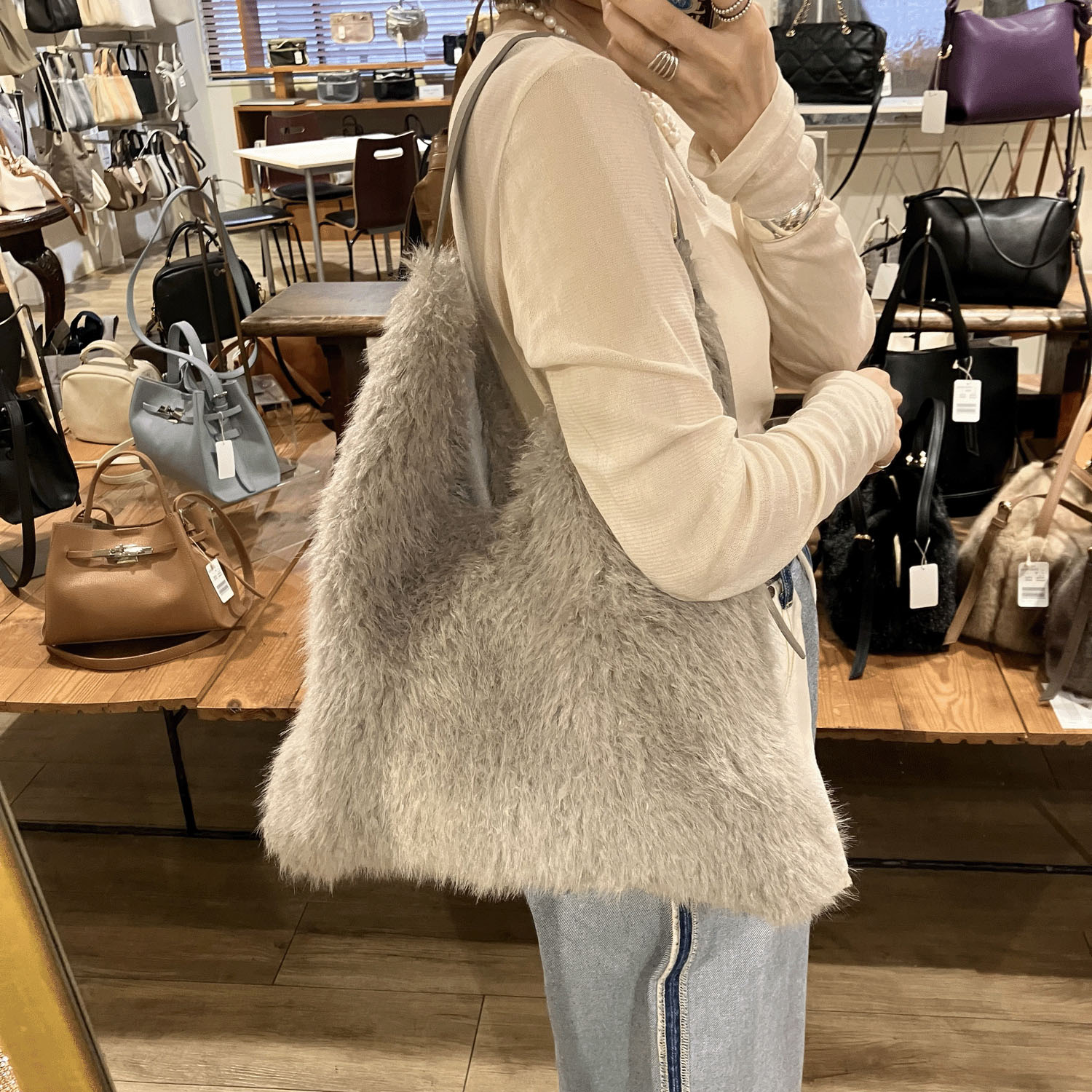 cachecache エアリーファートライアングルトートBAG