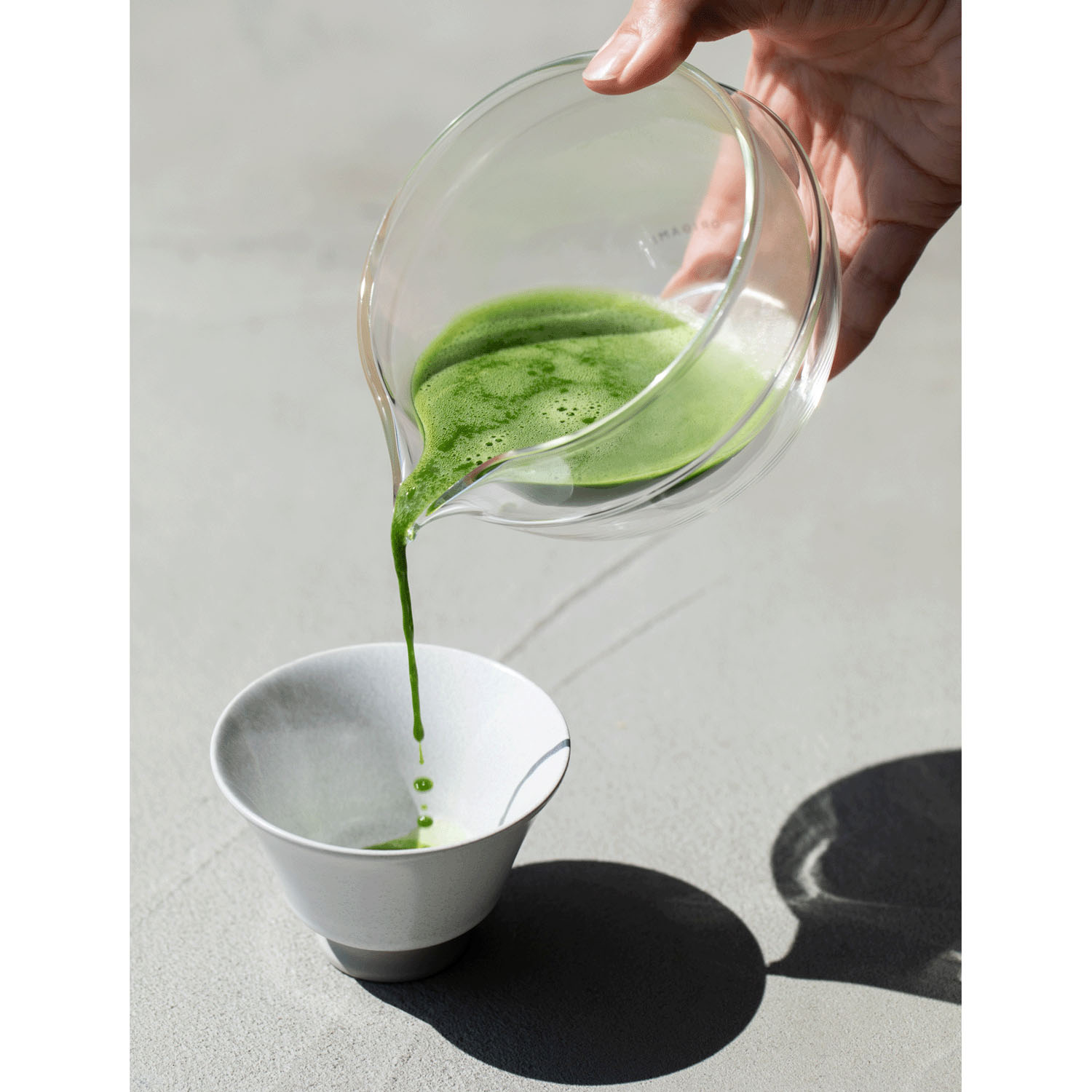 硝子片口抹茶碗
