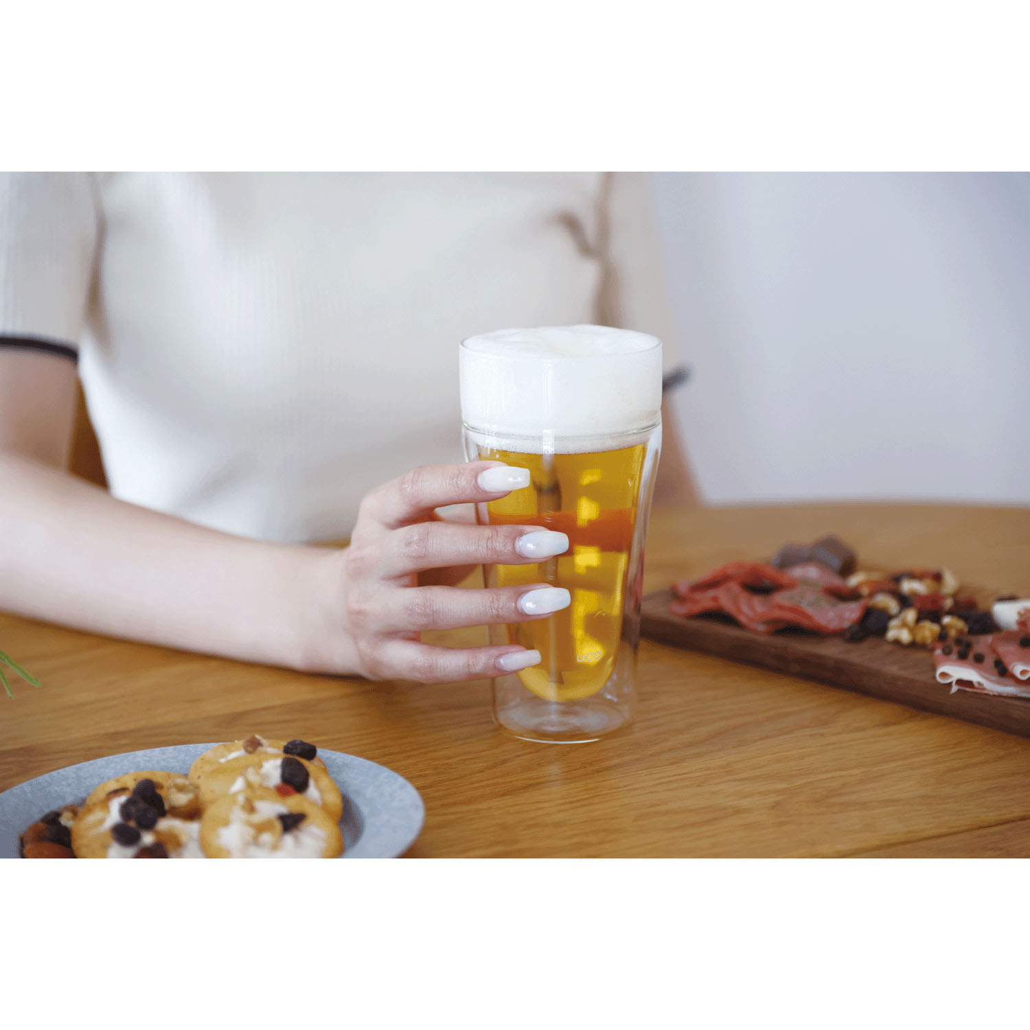 泡を楽しむ耐熱ダブルグラス
